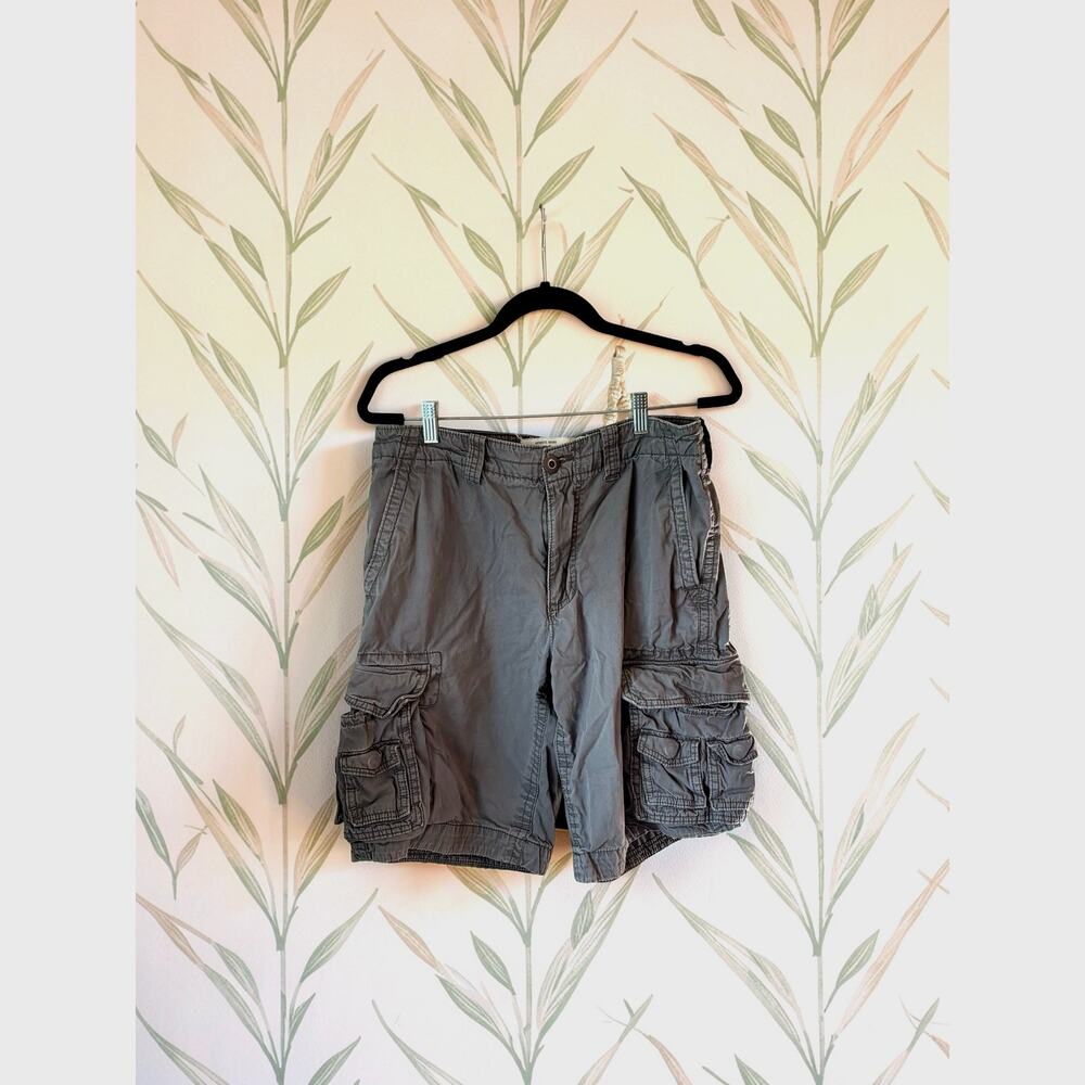 Aeropostale Men’s 32 Gray Cargo Shorts Cotton Y2K Utility Skater